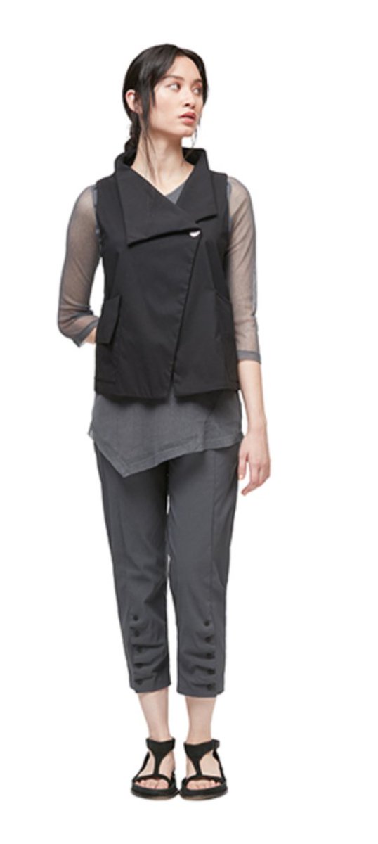 deborahkents's tweet photo. PORTO Trunk Show Jan. 30th, 31st, &amp; Feb. 1st! 
Great styles for travel, everyday, and work in wrinkle resistant and washable fabrics!

#tampa #tampaevents #tampashopping #tampaboutique #trunkshow https://t.co/tdaQWil1Qb