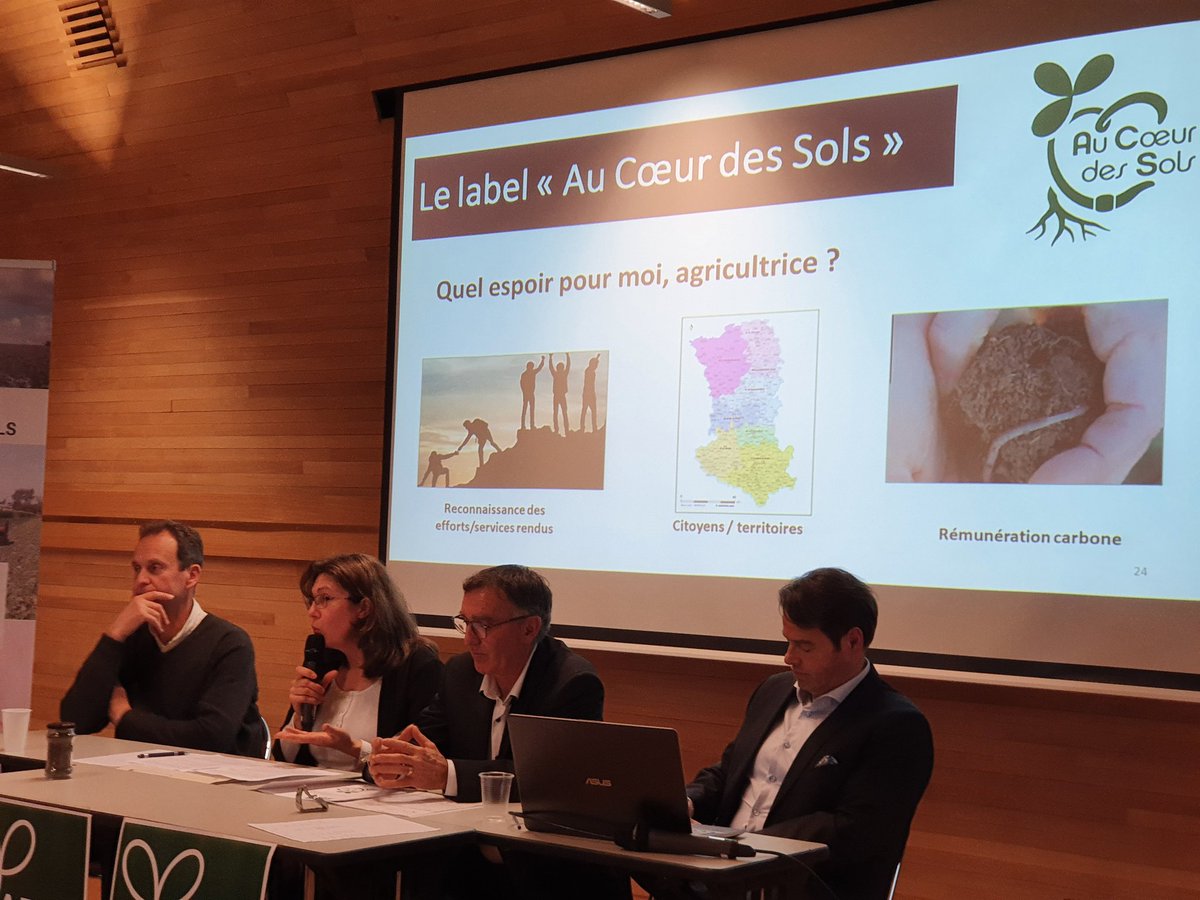 apad_contact's tweet photo. "Ce label permettra de valoriser la ferme et les productions" rémunérations #carbone, reconnaissance des productions par les citoyens... #AuCoeurdesSols https://t.co/QYtTIToMPH