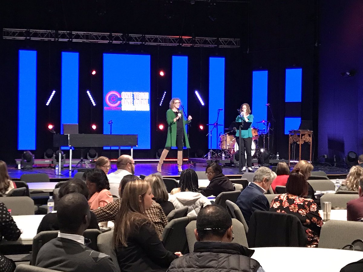 JenniferHLawson's tweet image. Engaging in meaningful discussions w district APs this morning about trauma-informed practices &amp;amp; how to care for our faculty &amp;amp; staff who care tirelessly for our Ss each day!  #ccsdcares