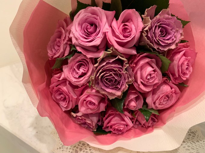 紫の薔薇のtwitterイラスト検索結果 古い順