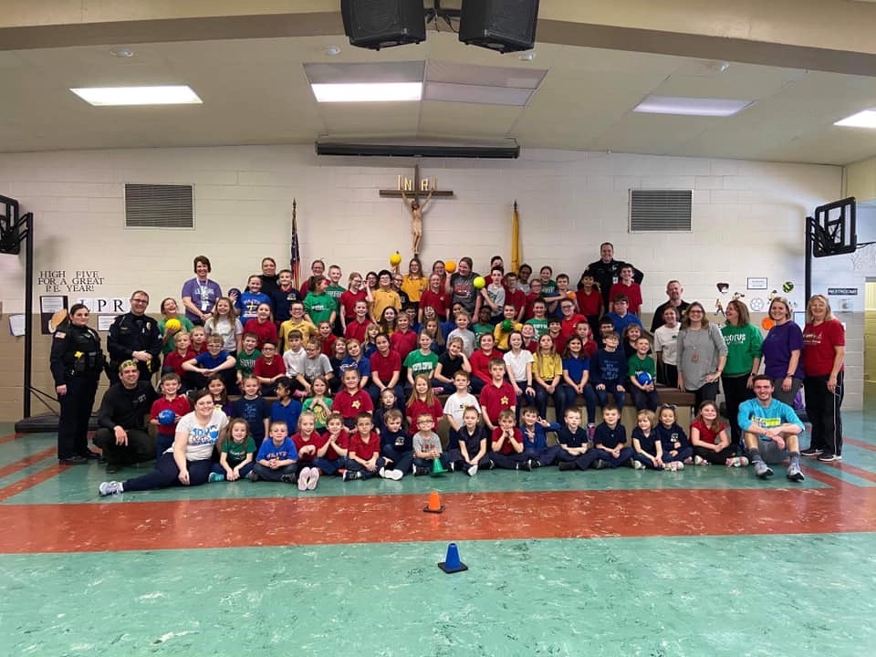 Columbus_NE_PD's tweet photo. CPD Officers had the opportunity to celebrate with local grade school in a Dodgeball Competition. Needless to say, they all had a GREAT time! #CPD2020 #community #copshavefuntoo https://t.co/awOW0fJR1P