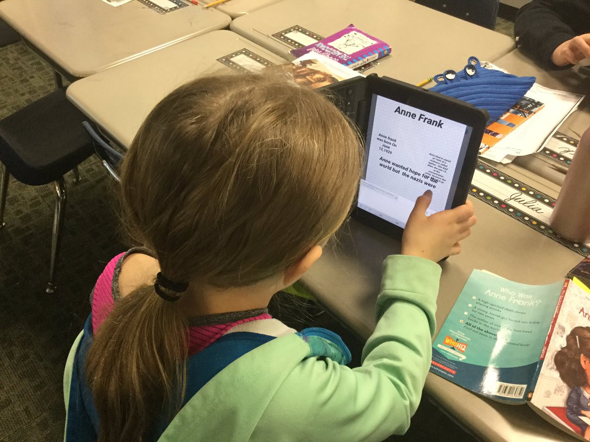 MrsCahoe's tweet photo. This student is using PicCollage for her biography project. #TweetThatTechYES https://t.co/39b4Cdyb0x