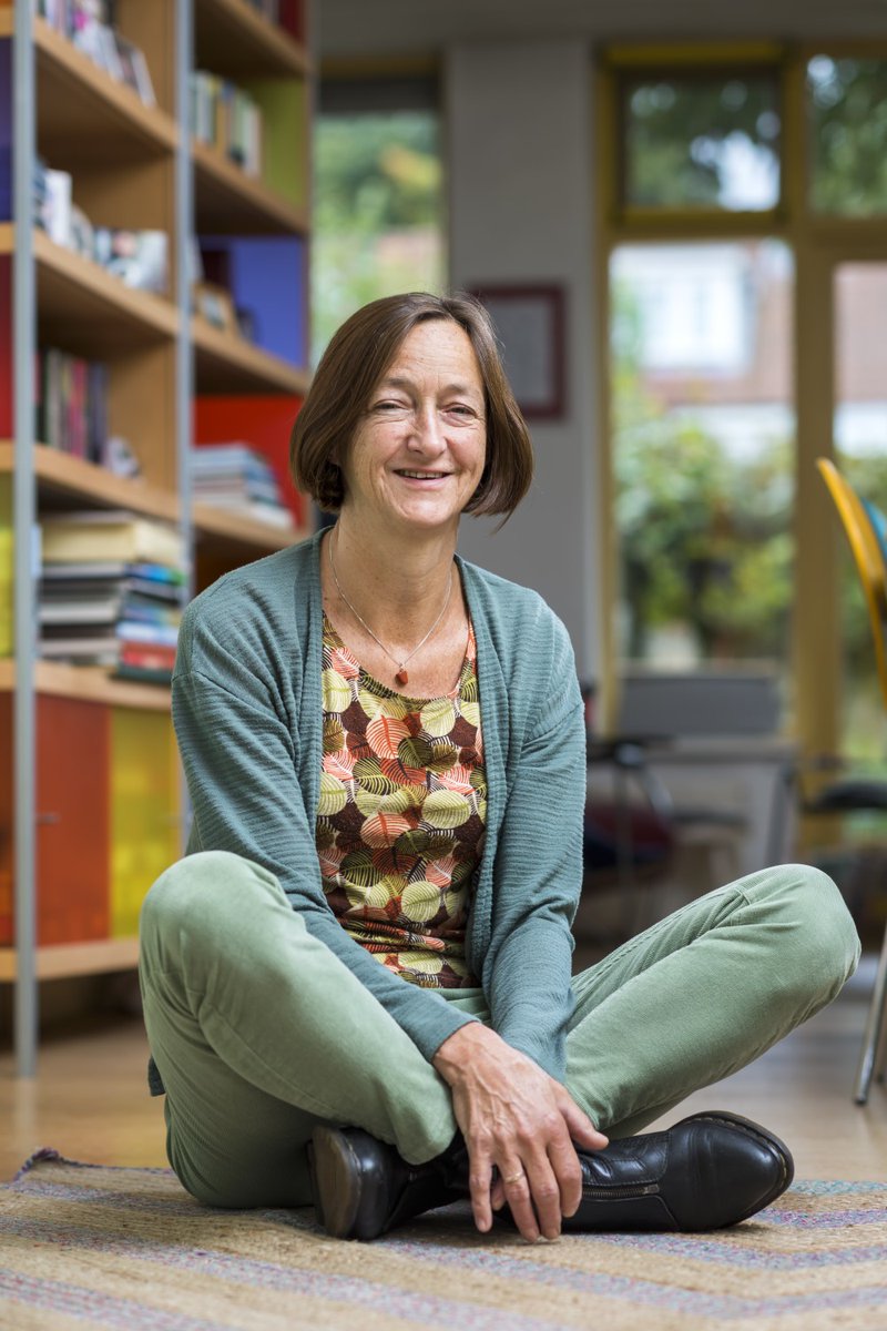 Pia uit Rotterdam heeft al 3 jaar warme voeten (en een lagere #energierekening).
energiebespaarlening.nl/al-3jr-lagere-…