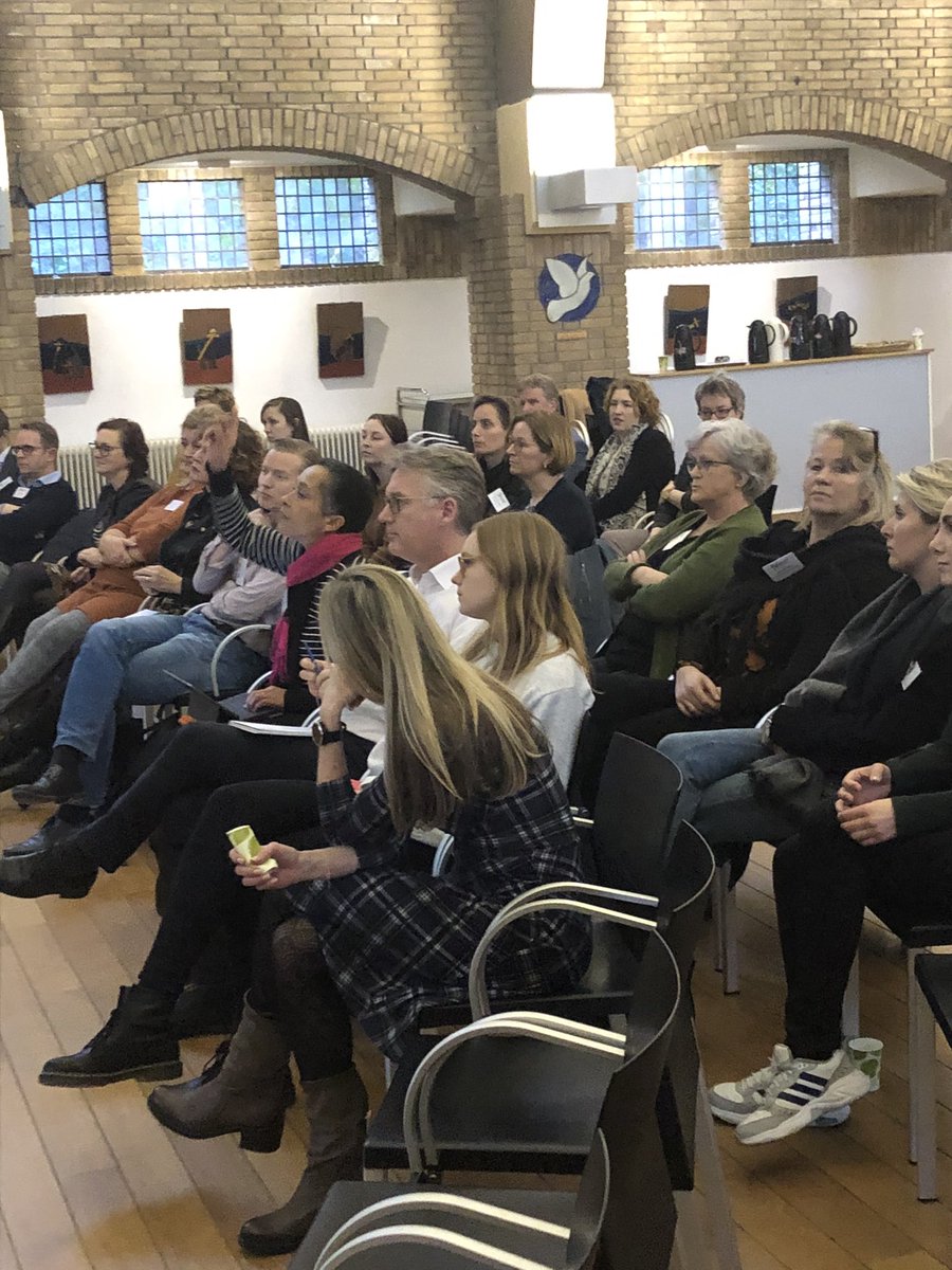 Gelovigen in de digivaardig uit ziekenhuizen in heel Nederland tezamen. Bevlogen workshop  op prachtige locatie #ehw20 @ehealthwkNL