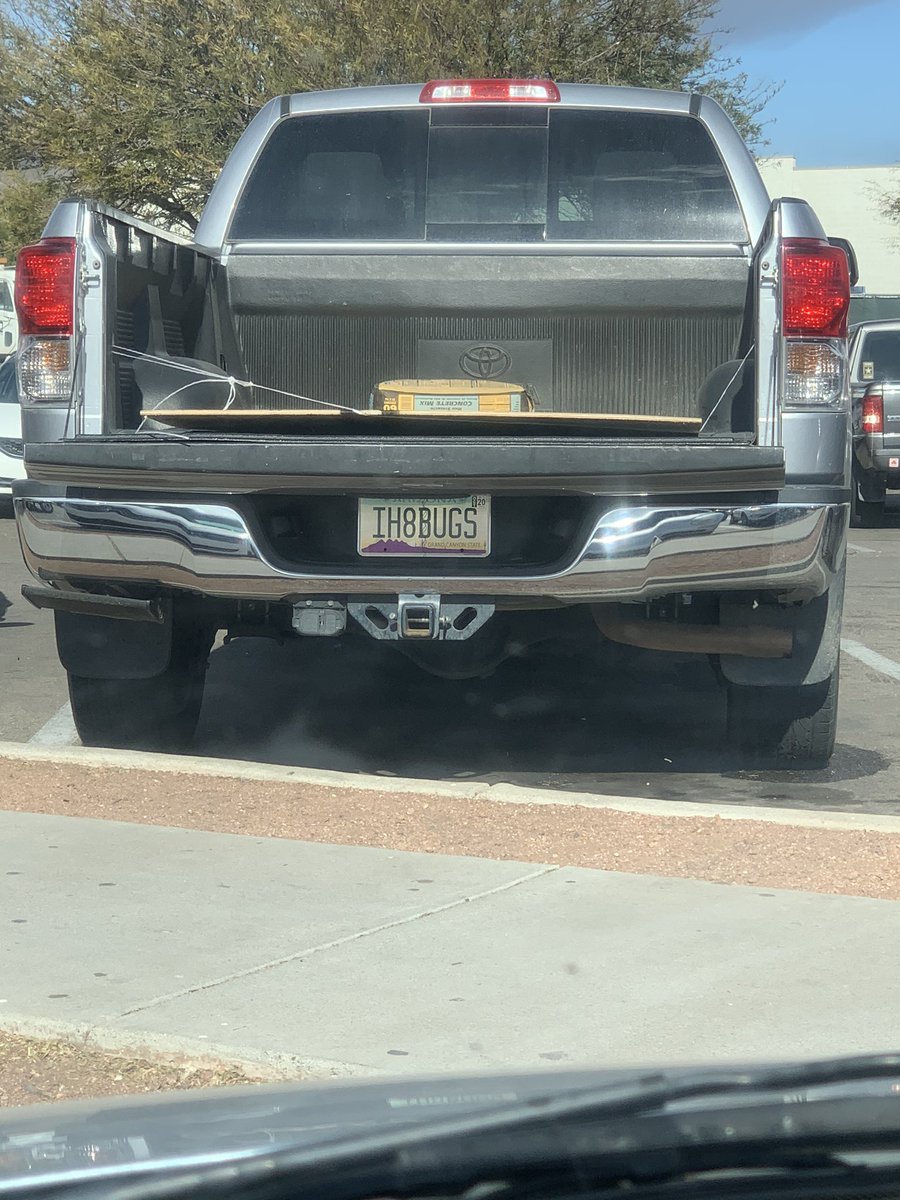 momtake2's tweet photo. I park my beetle to go shopping, when I come back out, there is a truck backed into the space in front of me... #slugbug #ihatebugs #passiveaggressivemuch #peopleofwalmart #funny https://t.co/olVBBQGsm8