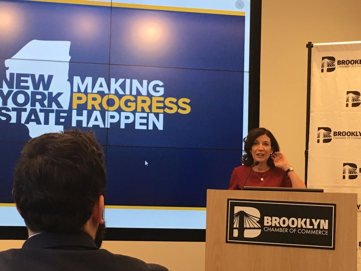 AlissaLevine's tweet photo. Lt Governor Kathy Hochul talking about NY State’s plans for healthcare, climate change, tax cuts, cannabis and other issues impacting Brooklyn #brooklynchamberofcommerce
#brooklynlawschool
#downtownbrooklynpartnership https://t.co/8cC3D5Rsiv