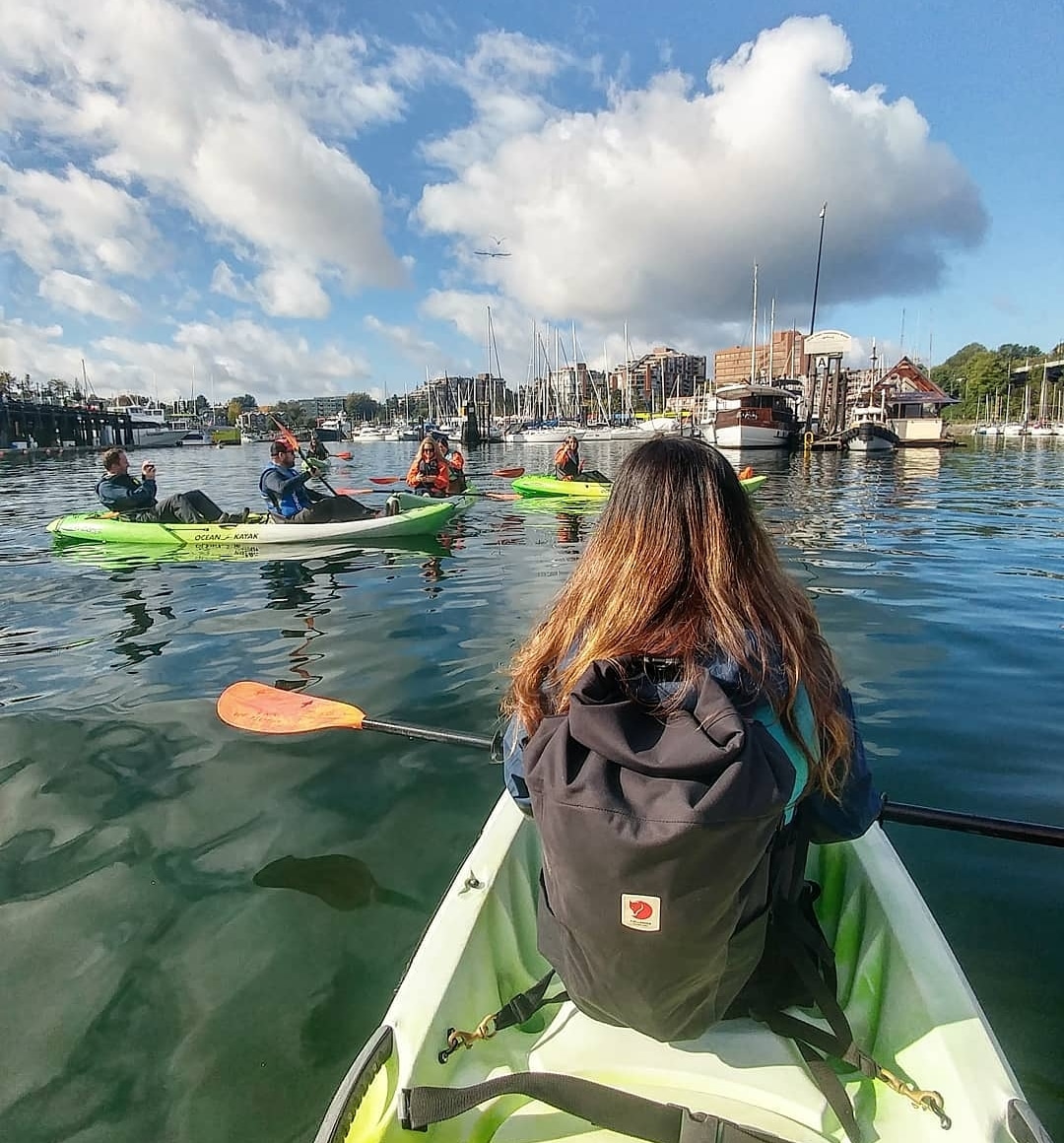fjallraven_th's tweet photo. Then I realized...Adventures are the best way to learn...πΆ #ulvorolltop
.
.
#bergshell #waterproof
#backpack #adventure
.
https://t.co/jKzSPwQjkV... humanpax https://t.co/HXLkwtaLAT