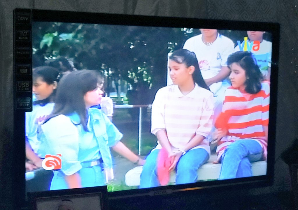 dordz29's tweet photo. Now watching PIK PAK BOOM on Cignal. Hi mama Lea hi nanay isay! ♥️
#LeaSalonga #LiletEsteban #HerbertBautista #PikPakBoom https://t.co/nrwbN65aUV