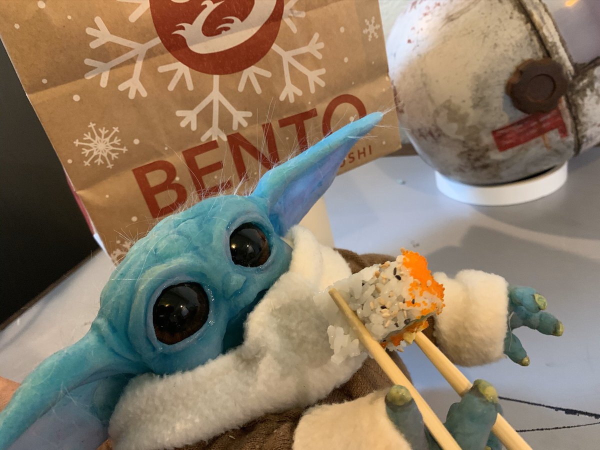 TeamFoxTerry's tweet photo. Approved #babyyoda it is by! #eatatbento #yummy https://t.co/rEhWx9Yypb