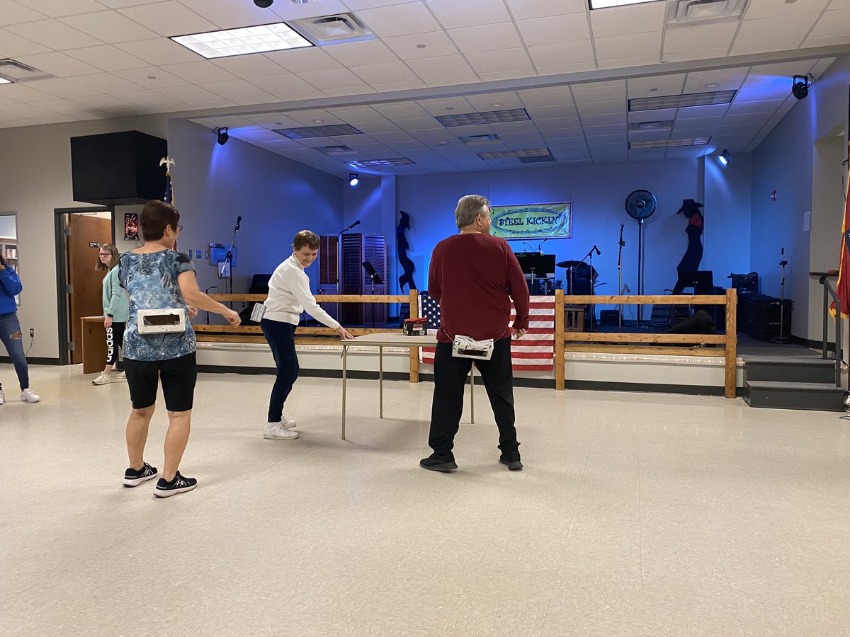 The best field trips are to the senior center...who agrees?!🥺🥰 #STUSEN #minutetowinit