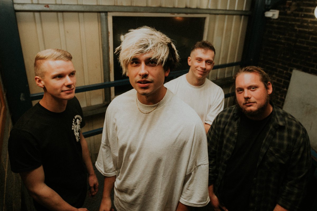 ICYMI :: <a href="/ArcadeHearts/">Arcade Hearts</a> take on 2 headline shows this March! Catch their notorious enigmatic and hypnotising live performance with new tunes &amp; old. 

7/3 :: <a href="/thegraceldn/">The Grace</a> (w/ <a href="/BelEspritUK/">Bel Esprit</a>)
13/3 :: The Loft, Southampton (w/ <a href="/DrusilaWeAre/">Drusila</a>)

Tix via <a href="/dicefm/">DICE</a>. (14+)