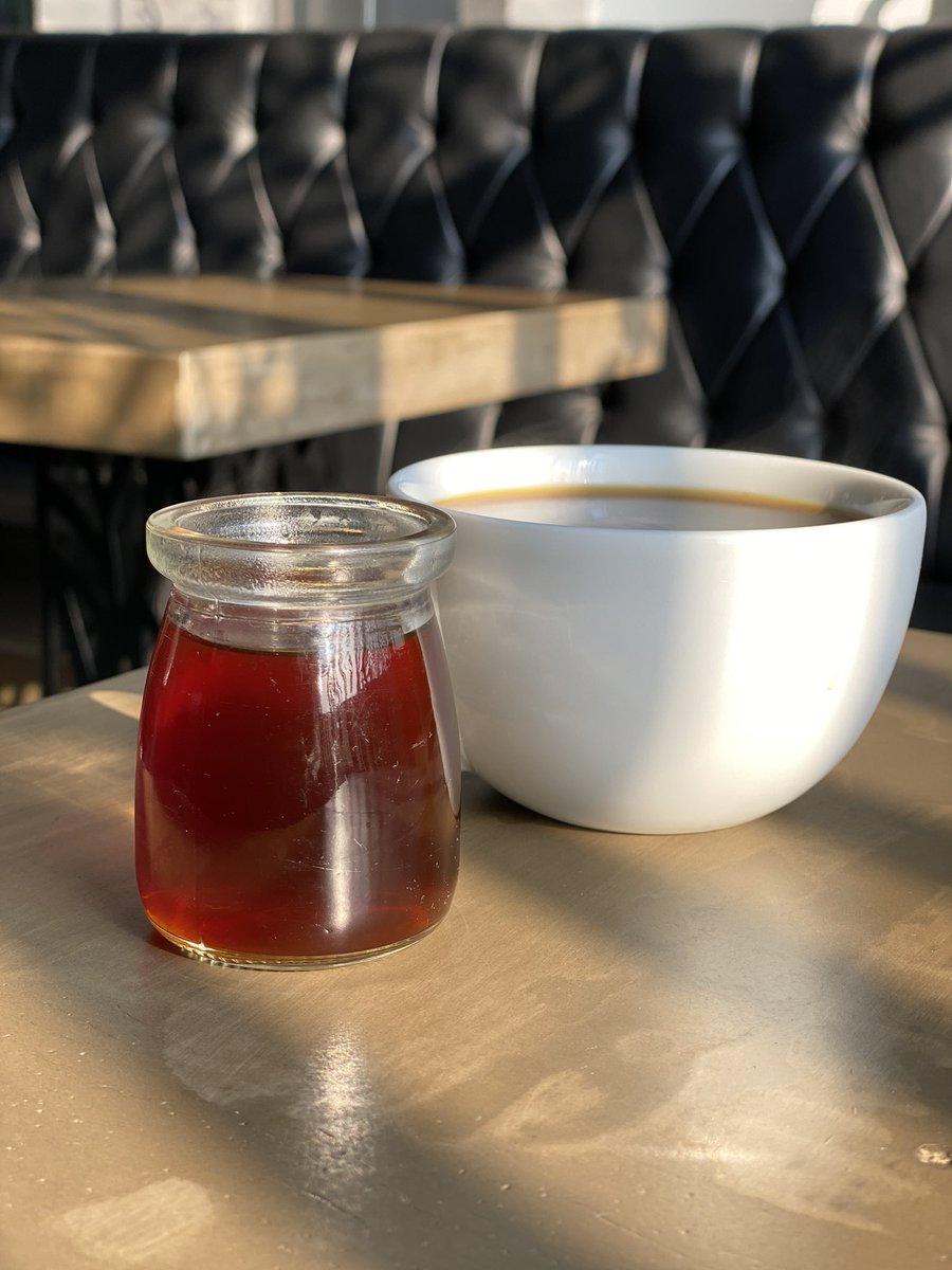 Desde el año 2007 que inicié en el mundo del café hasta la fecha y viendo el escenario de consumo interno, estoy feliz de ver la evolución de los clientes que nos visitan hoy en día. Mucho esfuerzo y sobretodo dedicación para que el consumo interno crezca más.