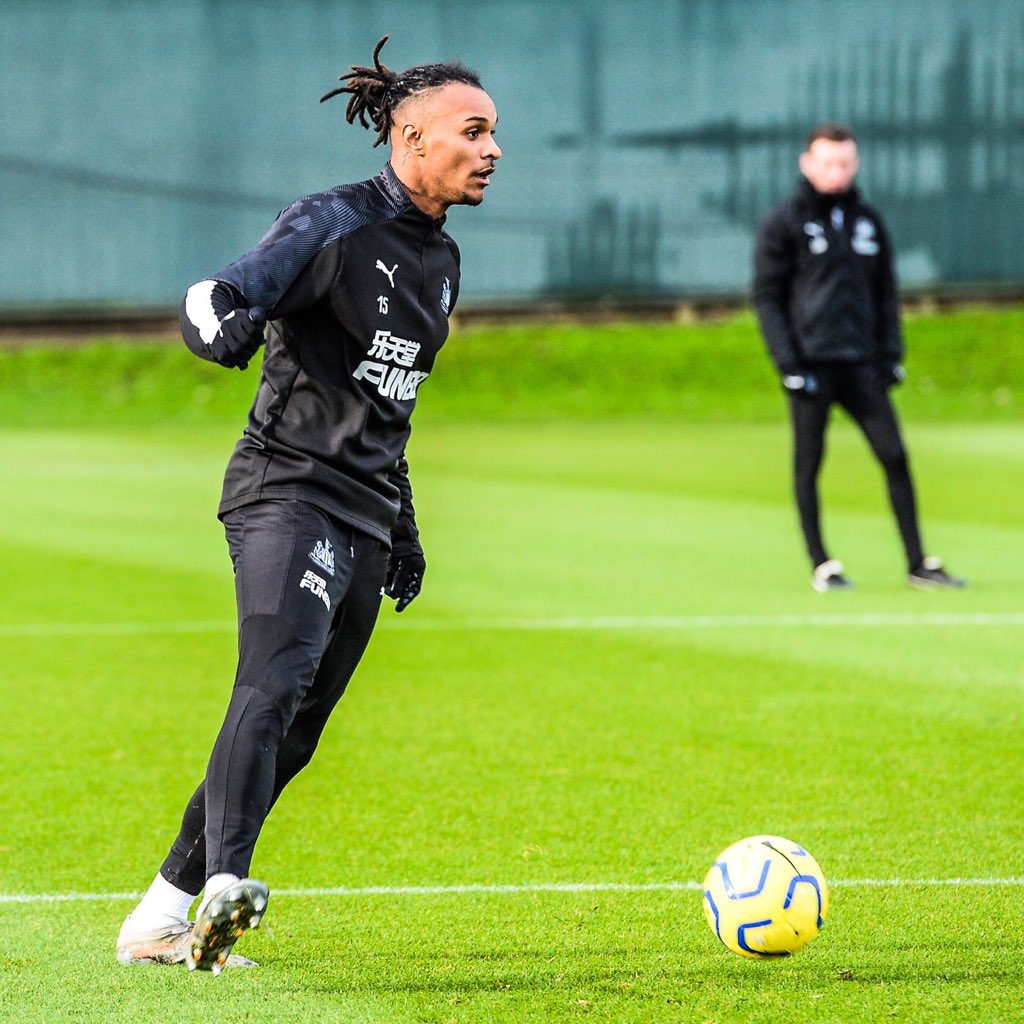 valentinolazaro's tweet photo. Here we go! ⚽️ 
First match @nufc ahead. 💪🏽 #NEWNOR https://t.co/NyjkoN00xU