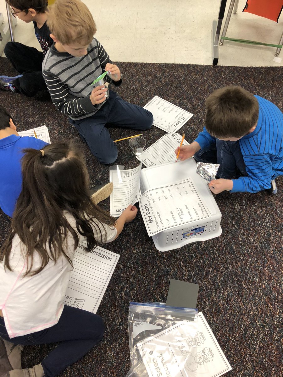 MsStolzMustangs's tweet photo. Scientific Investigations! @AP_Quigley @MeadowlandElem @MustangPurdy https://t.co/owf0cHoFwL