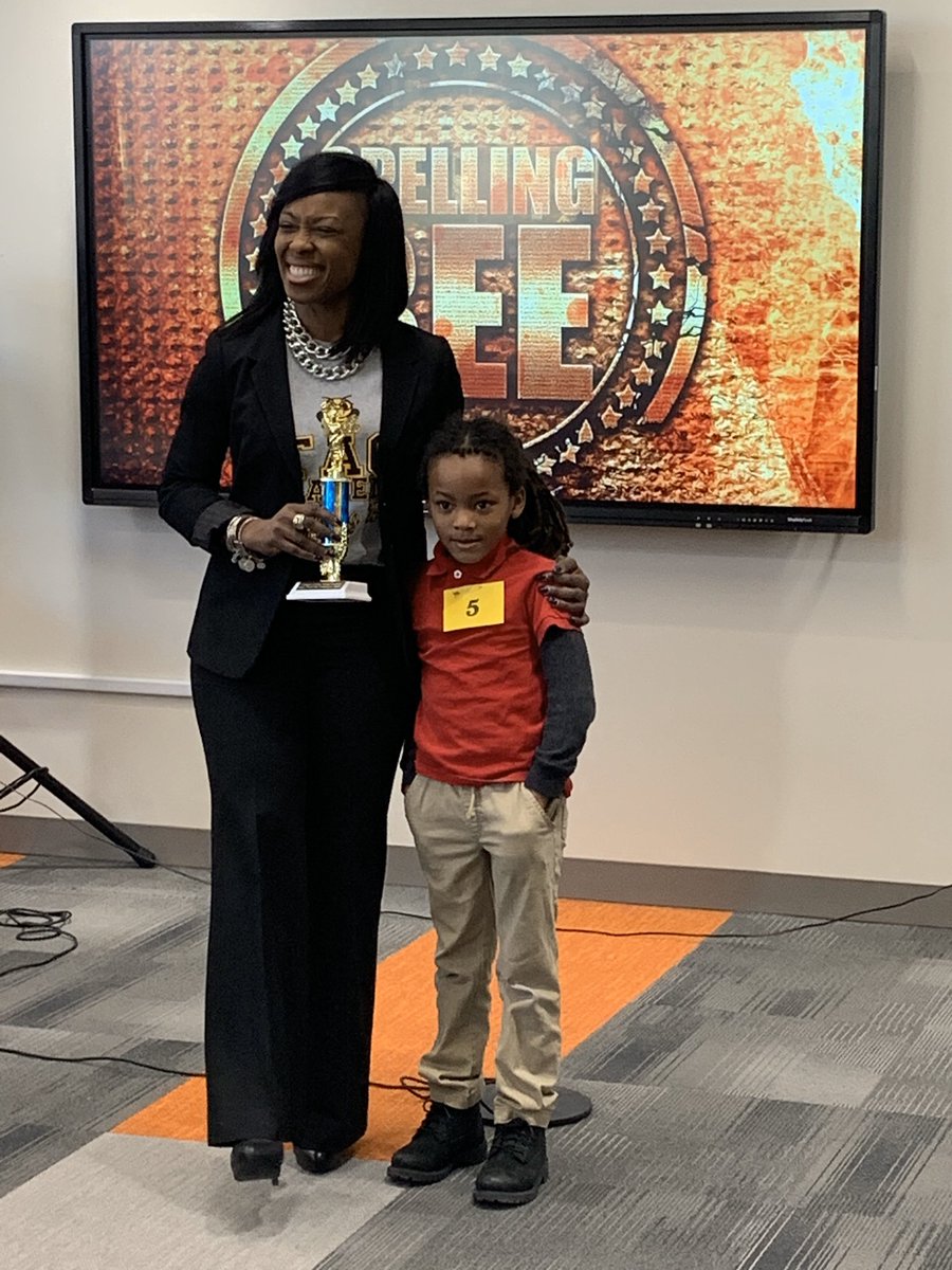 DocSTEM's tweet photo. And the Kindergarten winner is #5! @APSMediaServ @WeemsYolanda @APSTAGAcademy @pattoneducator @creightonbryan @marcopitts @TAGDataAnalysis #bee2020 #502020 https://t.co/OgjyyJIXL3