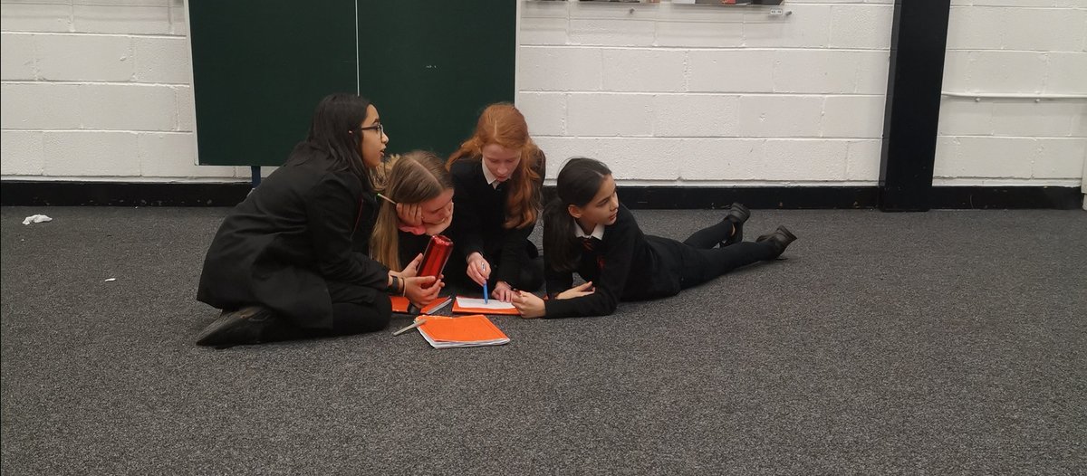 MrsPhillipsCHS's tweet photo. Fantastic effort and perseverance from my year 7 class today working on some tricky problems in the area and perimeter relay! Special mention to TT, AB, AS and SW as the fastest group! https://t.co/QR0rOg0MHx
