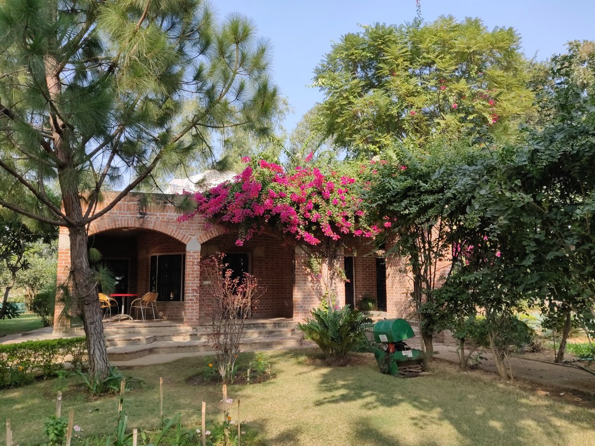 unhotelier's tweet image. It&apos;s never too early in the year to take a break! Try these unhotels - from 30 to 300 km from Delhi.

These Unhotels can give you just the detox you need: The City Escape, Sanctuary in the Hills, and Mountain Retreat.

#WorkDetox #Unhotel