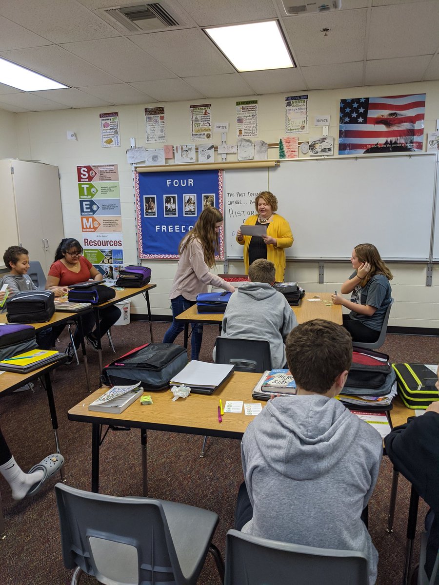 mr_gors's tweet photo. #JAsd certificate completion ceremony! Thanks @DakotaState Angi K. for bringing financial awareness &amp; #cookiecalculators to MMS! @MadisonMSNews https://t.co/2cyzF3gCIX