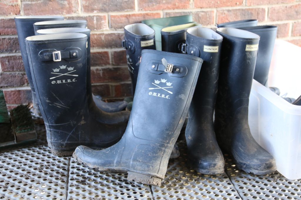 roeinu's tweet image. Roei! was een dag bij de training van de vrouwenploeg van Oxford die zich voorbereidt op de Boat Race van 29 maart. Lees erover in de komende Roei!. roei.nu #roeien #ouwbc