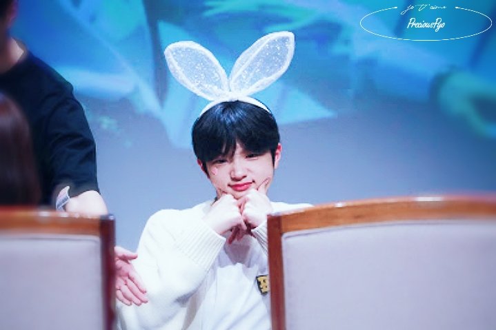PyoPrecious0909's tweet photo. 190907 누리꿈 HQ

동표�� 익살스런 얼굴 사진을 공개하러 왔어요!🙈
우리 표야 여전히 귀여워💓🙆🏻‍♀️
정말 이 아이가 그립다😭😭😭

#X1 #엑스원
#손동표 #동표
#SONDONGPYO #DONGPYO
#oneit 
#손동표_평생_사랑해 https://t.co/mE1dybgh0b