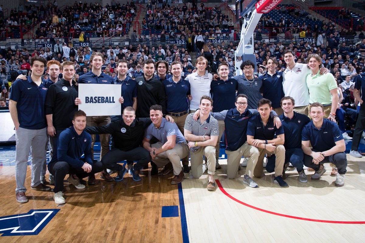 Our 3.0 guys were honored last night, along with Caleb Wurster for his 4.0!

#Pillar1 // #RollSkies
