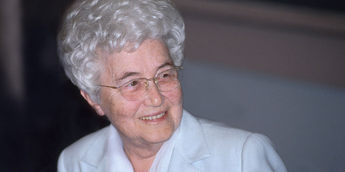 PO_schoenstatt's tweet photo. Zum 100. Geburtstag von Fokolar-Gründerin Chiara Lubich am 22.01.2020 #schoenstatt
https://t.co/0vbYUmnVDN https://t.co/5wvHnxDYi2