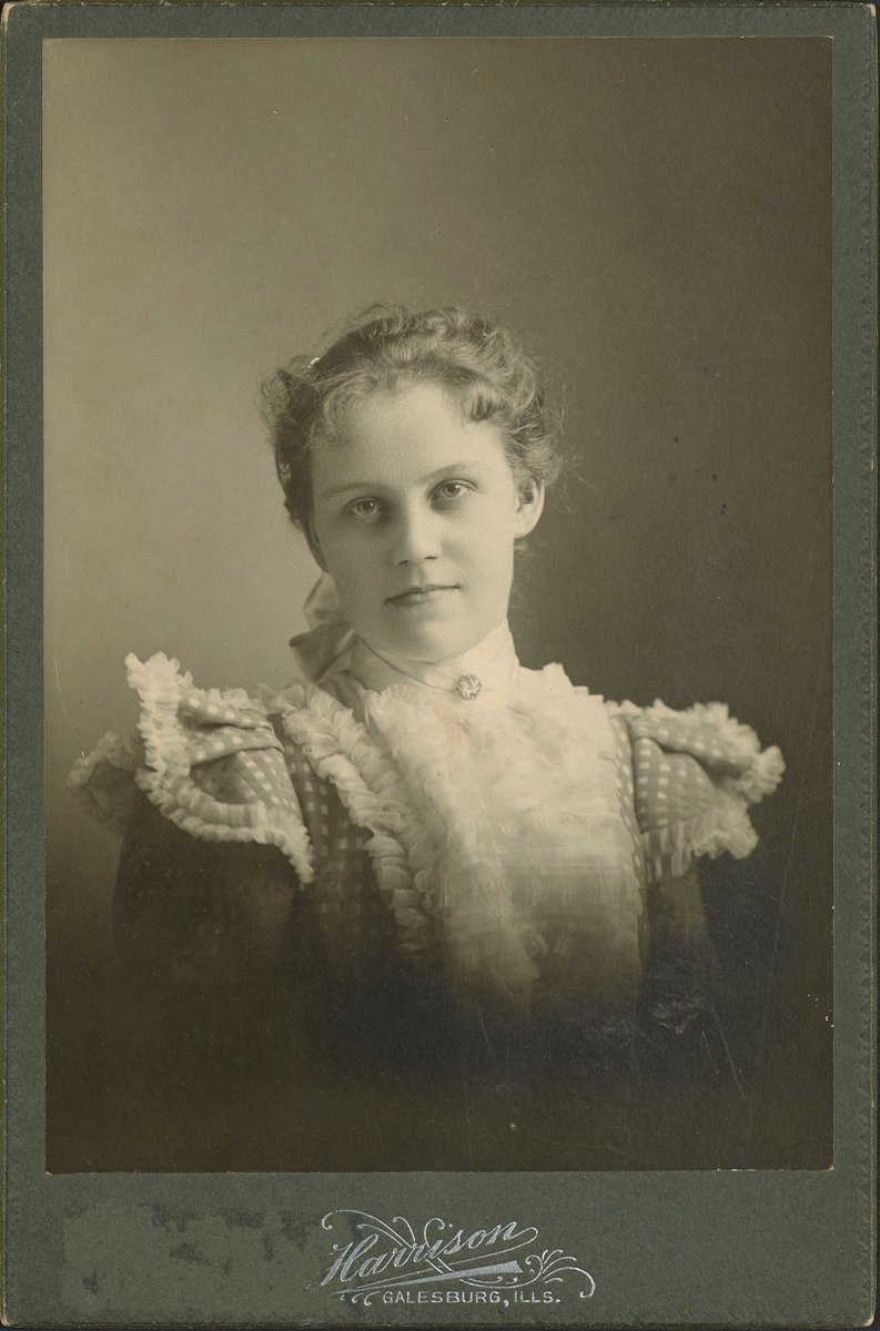 HistoryIT's tweet image. #HappyBirthday to Alice Bartlett Bruner, the youngest founder of @alphaxidelta born #OTD in 1878 #AXiD #AlphaXiDelta alphaxidelta.historyit.com/founder-detail…