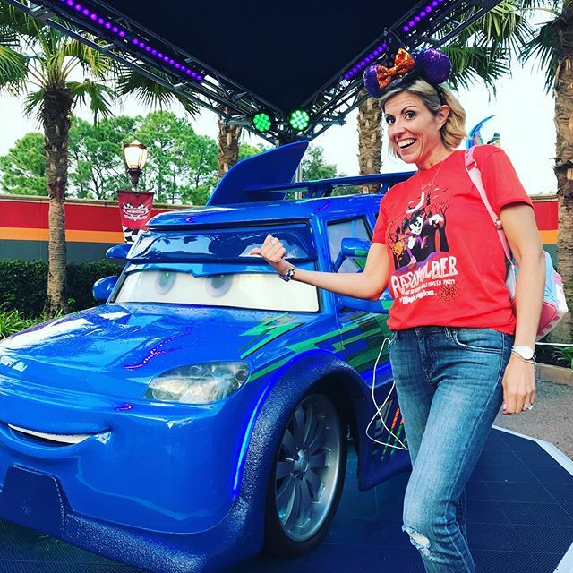 mouseclass's tweet photo. Who wants to hitch a ride to Hollywood Studios today? 🤩
°o°
°o°
°o°
#waltdisneyworld #dsmmc #hollywoodstudios #cars #pixarcars #sunsetshowcase #dj #disneydestinations #mouseclasstravel #disneytravelagent #disneytravelplanner #disney #hitcharide https://t.co/iaSqkCdf8m https://t.co/APogd527kg