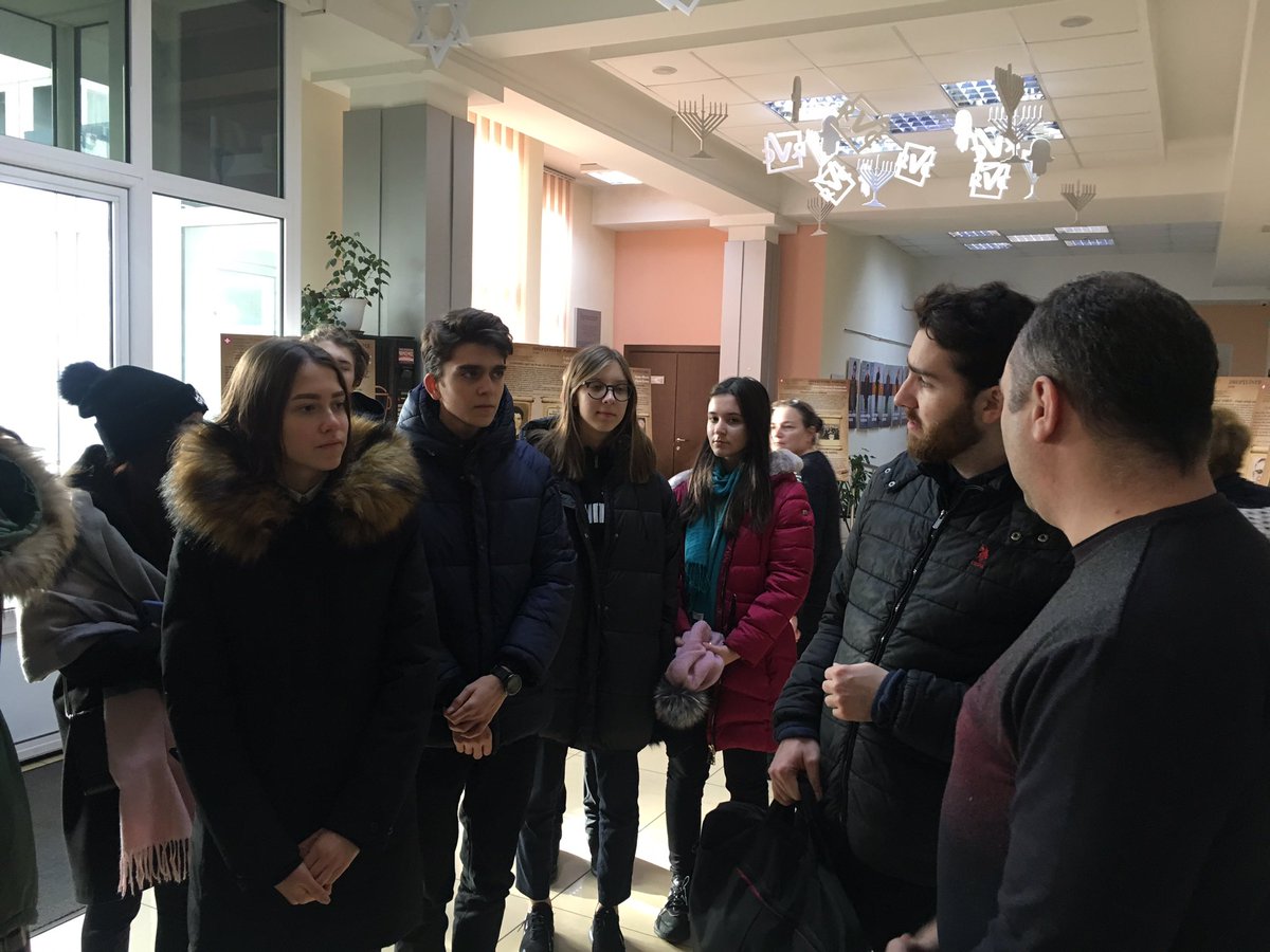 his_global's tweet photo. A visit to the #jakobs #Jewishcentre in Chisinau #Kedem in order to find out information about the Jewish population in #Moldova @HIS_Moldova #globalcitizenship #history #learningmatters #oneworldforall @HeritageHistor1 https://t.co/WllhLc2Ty2