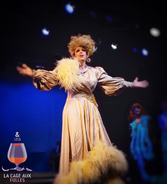 Zaza welcomes you to the final weekend of La Cage Aux Folles! She cannot wait to greet you tonight at THE St. Tropez hotspot!
Tickets at circleplayers.net! #circleplayers 

Directed by @jefndixie Photography by Ashleigh Eve Newnes