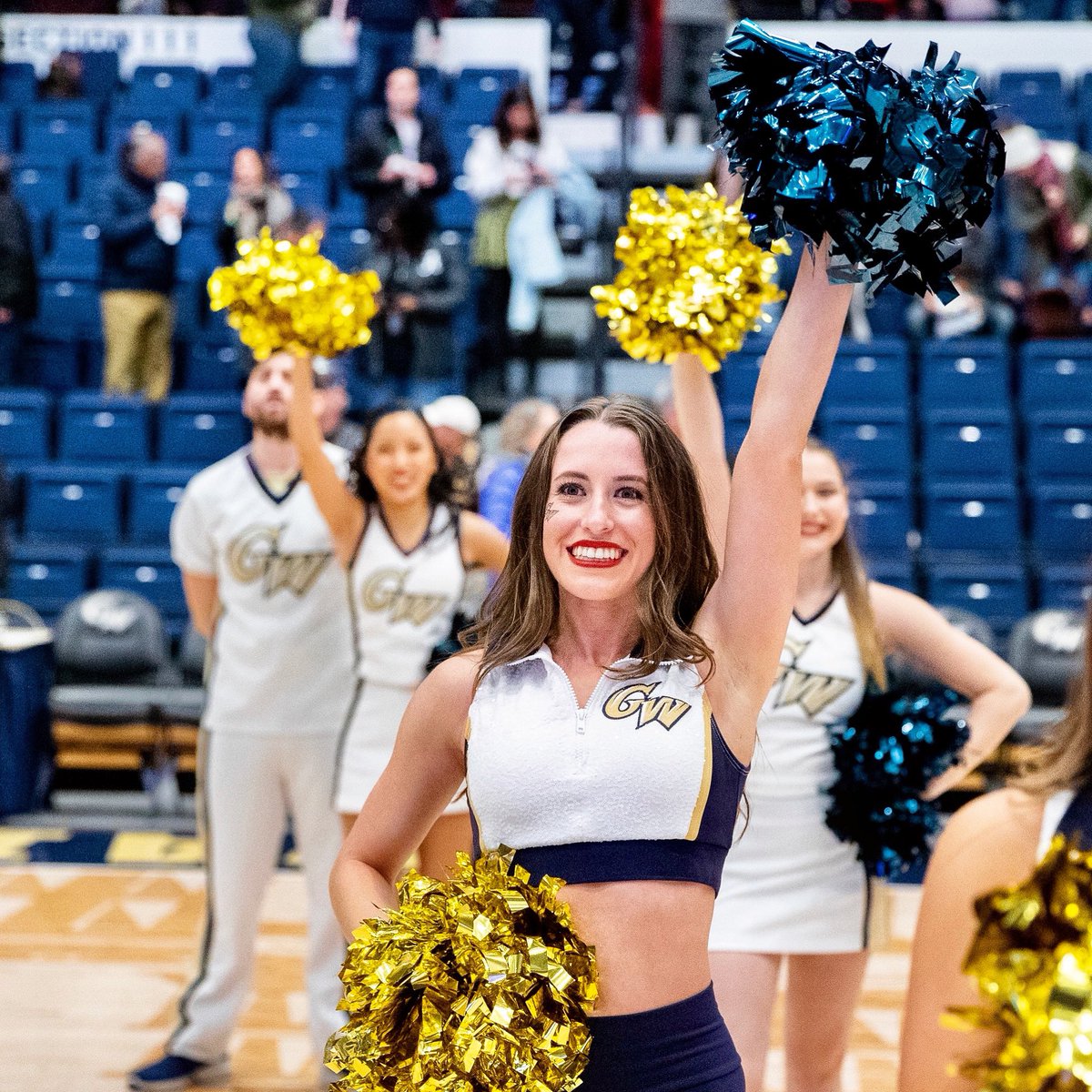 gw_firstladies's tweet image. Raise high! We’ll see you back in Smith for this Sunday’s @GW_WBB game🏀 #GDUB