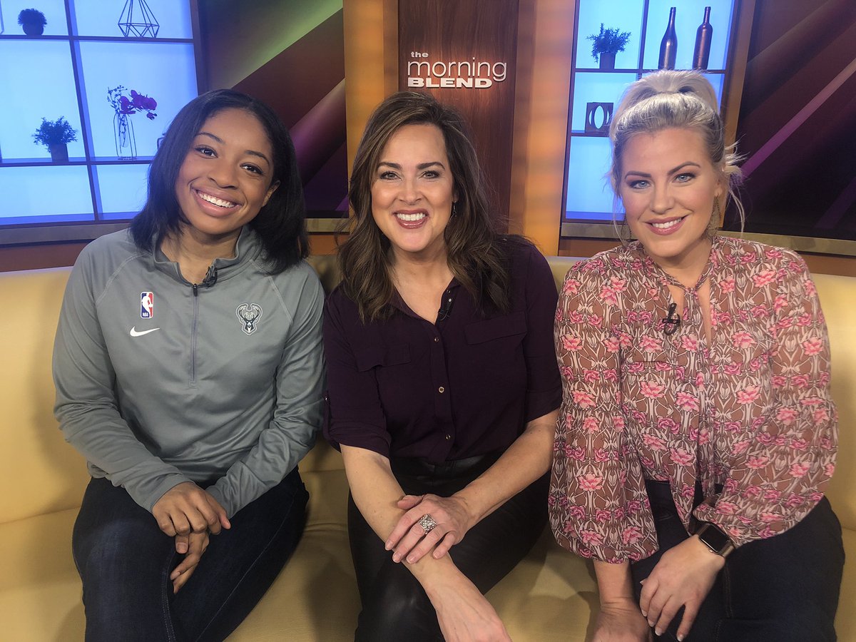 I love my job but <a href="/ZoraStephenson/">Zora Stephenson</a> has a pretty cool job! Thanks for visiting the <a href="/YellowCouchMKE/">THE YELLOW COUCH-MKE</a> #Bucks