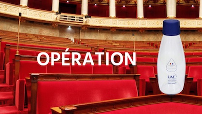 Pour notre planète : limitez l'usage des plastiques à usage unique. 
L'<a href="/UAE_France/">L'UAE</a> a lancé l'#operationsgourde en distribuant des gourdes aux parlementaires pour encourager les changements.🌍
Merci <a href="/C_Barbier/">Christophe Barbier</a> d'avoir salué l'initiative @bfmtv 

#changenow2020 #UAE <a href="/FrancisBaillet/">Francis Baillet</a>