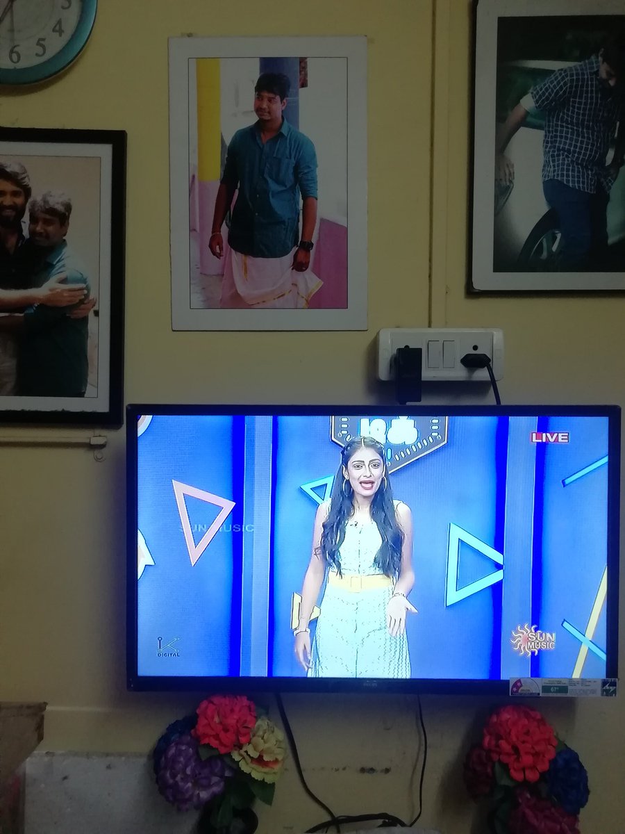 jackudhay's tweet photo. Today Sastima Funny Moment Happynesh Today Showum Semma 😂😂🤩🤩🤩🤩🤣🤣🤣🤣🤣🤣 @Sastika_R @SastikaArmy @Sastika_Fan @sastikthequeen1 https://t.co/DAhjMQTz3M