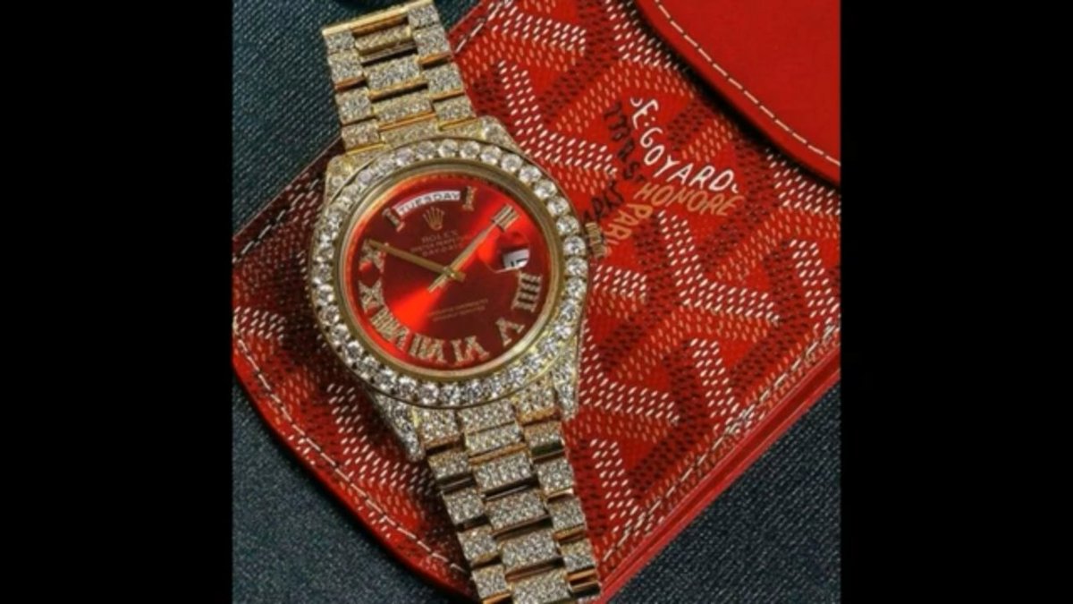 AmericanoDc's tweet image. Warrior's bl00d #dblegends 😴 she bout 2 go platinum like #FoxNews 📺 #wewatching @SandraSmithFox gotta look good on film 🎥 ft @1future otw you must be the sexy 1 #nowplaying #jangoradioapp 🎶 📻 @CarleyShimkus 📺