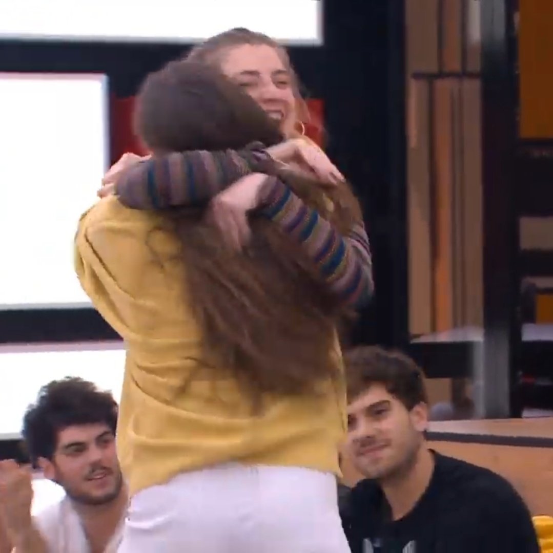 b_teresaa's tweet photo. #OTDirecto30E Desde el primer chat y hasta ahora ❤ decidme que no estoy sola #Sameva https://t.co/13ziUtcRaO