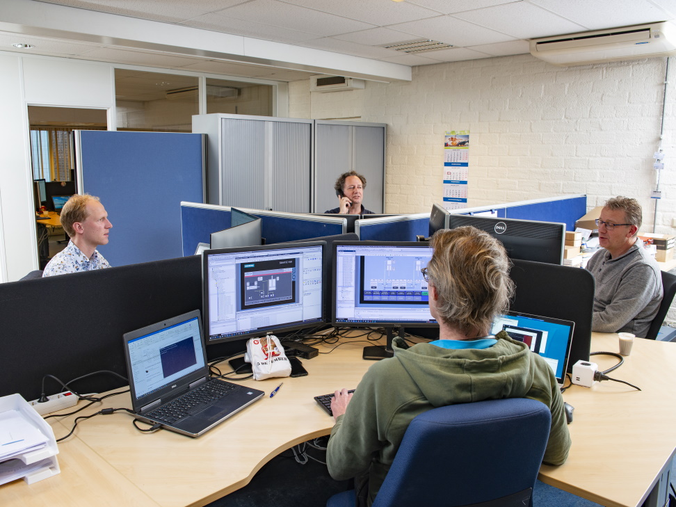 ELMAbv's tweet photo. Some of ELMA's core competences take place ‘behind the screnes’, in the inner rooms of our #engineeringdepartment. Each day 20+ engineers are designing, calculating, 3D-drawing, programming  ... Read more: https://t.co/ZRYfFnJdWp https://t.co/Xgu4pDIkK4