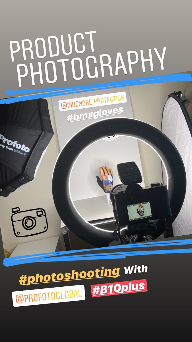 sabinoparente's tweet photo. Behind the scenes: Product Photography photoshooting ( Bmx Gloves) with my #LeicaSL, #ProfotoB10Plus and a #Neewer #ringflash 👍📸
.
@LeicaCameraIT @leica_camera @neewerofficial @Profoto @ProfotoFrance https://t.co/m0yk5KdvQX