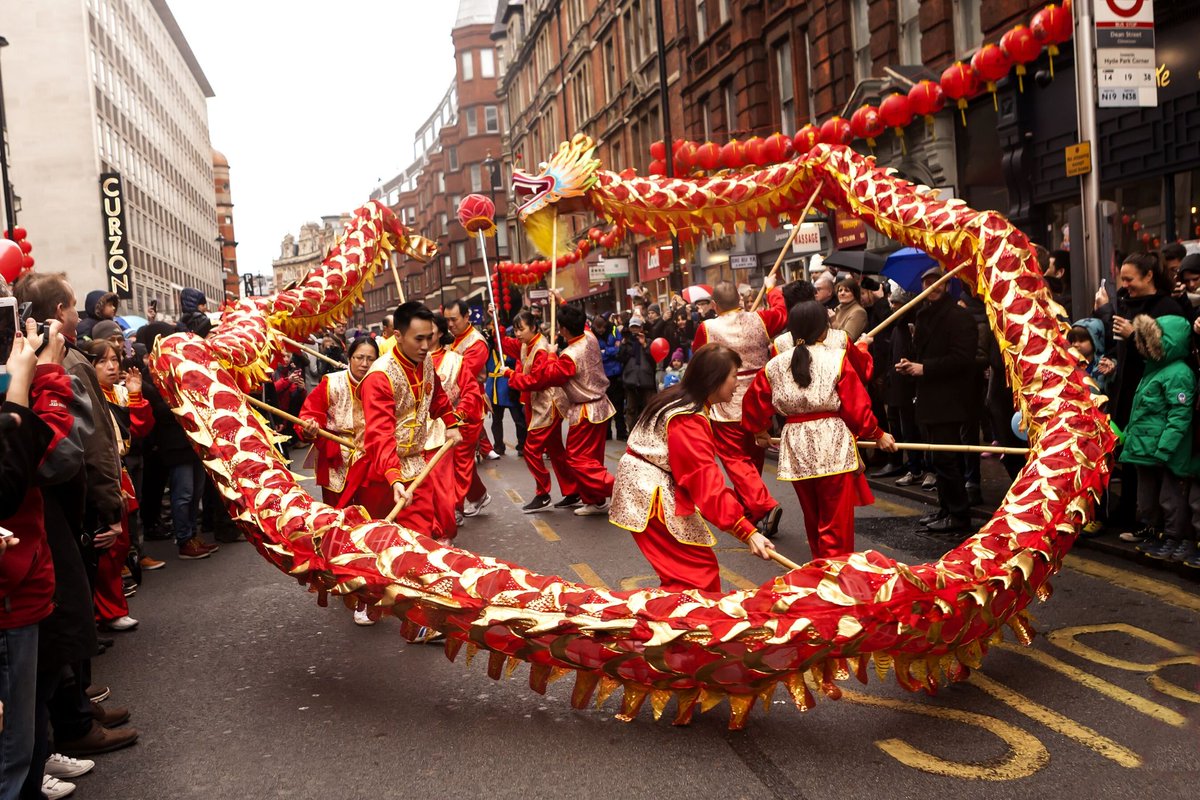 PinksMews's tweet photo. Each year, London puts on some of the world’s most extravagant #ChineseNewYear celebrations, and 2020 was no exception! Even if you missed last weekend's parade, there are still plenty of ways to welcome the year of the rat right here in London! https://t.co/fqfDM3mLND https://t.co/JLB7wQj63X