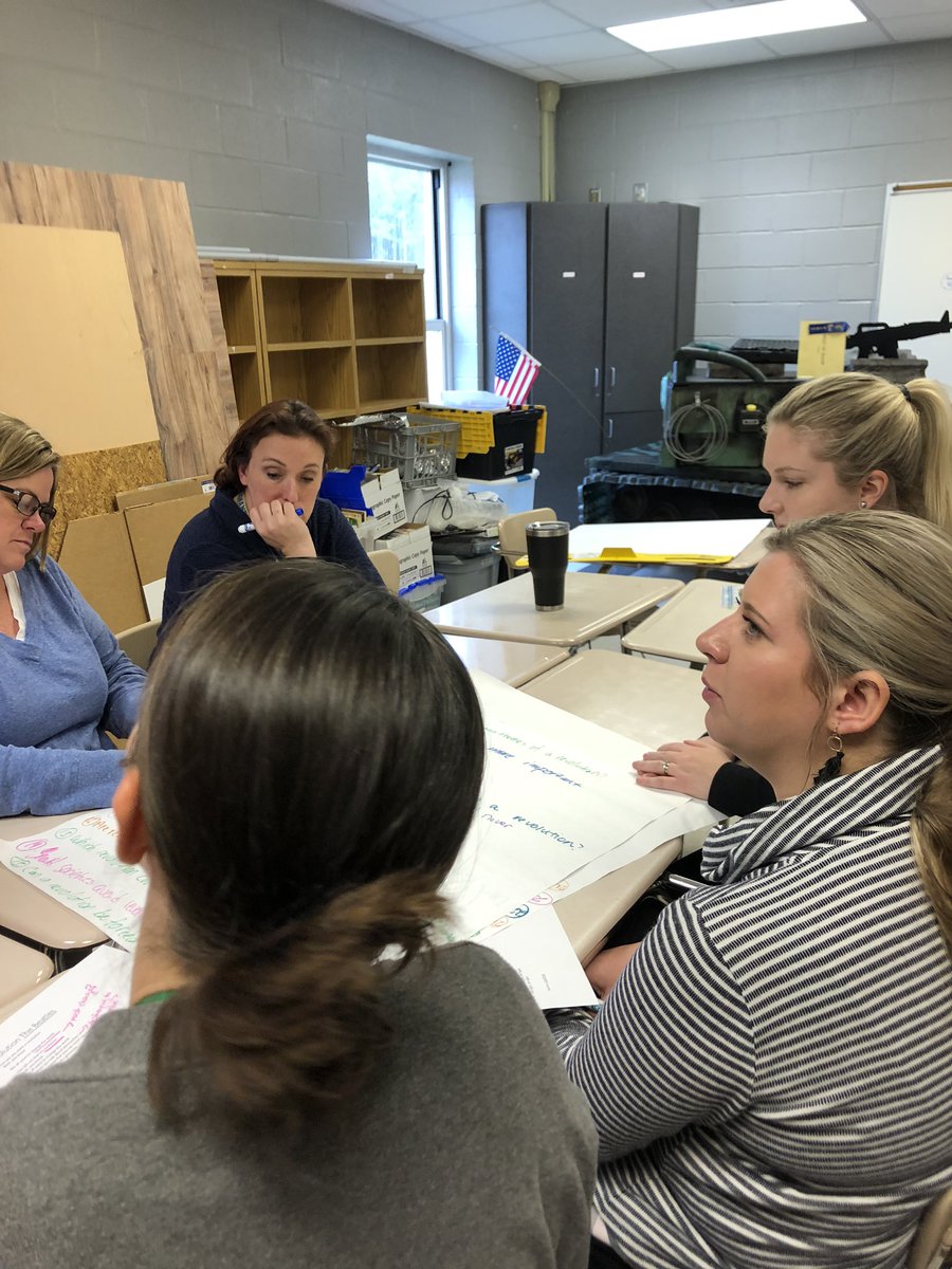 MiddleConway's tweet photo. Conway Middle Social Studies teachers are teaming up with Blackwater Middle teachers to learn more about inquiry and rigor with the QFT Method. #TigerStrong #TheRightQuestion #Collaboration @flipyrthinking @jdailey8jeanie @RothsteinDan https://t.co/Dh4gwEFcT3