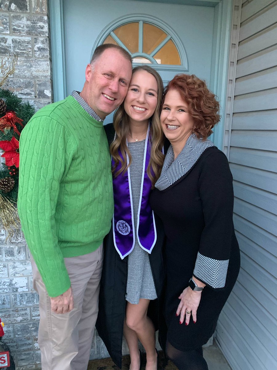 jroster88's tweet photo. I’m not sure if it’s “legal” for me to to post about being a #girldad since I have boys too but I couldn’t imagine my life without my girl @greysen_roster5. I love you sweet girl! #RIPKobeandGigi https://t.co/t3sZkrSil2