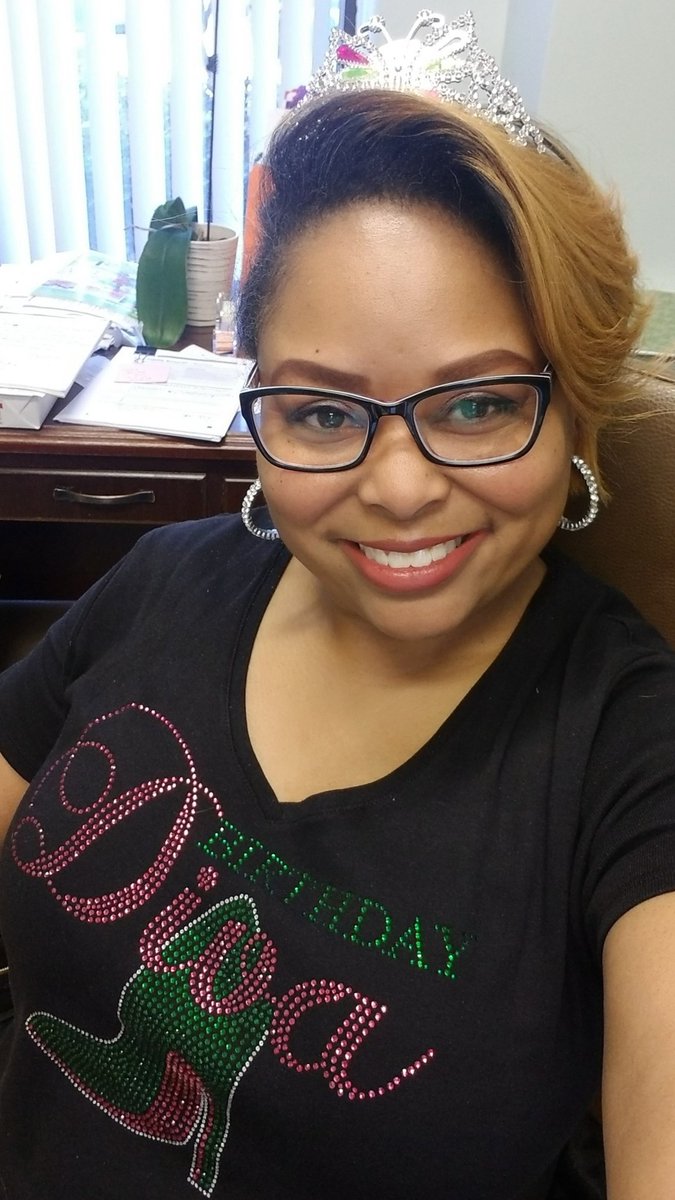 CynthiaEJenkins's tweet image. #ItsMyBirthday #Chapter45 #BirthdayBehavior #YepAtWork and #Extra