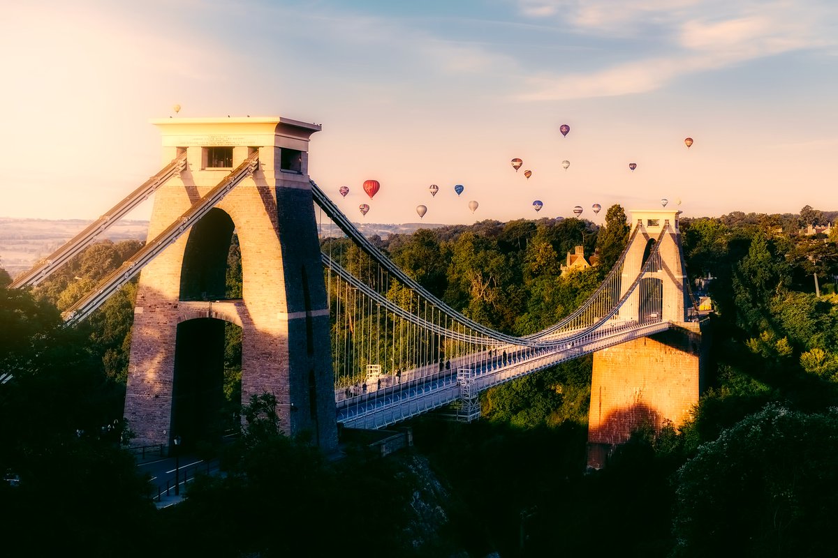 OISE_Italia's tweet photo. ⚡️Corsi d'#inglese per studenti universitari a #Bristol, #UK⚡️
👉Aperti tutto l'anno per il numero di settimane desiderato.
Sei pronto a scoprire i corsi d'#inglese all'avanguardia? Scrivi a milano@oise.com o chiama lo 028375517

#beOISE https://t.co/LCDJ0ZIv1J