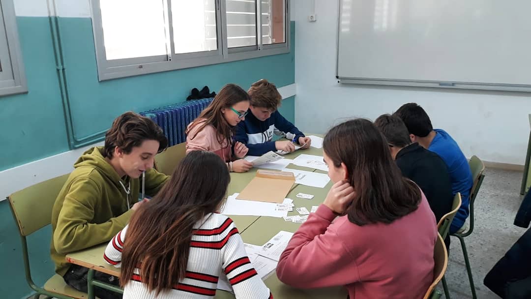 ins_alt's tweet photo. Avui una part del nostre alumnat del club de mates està a El Vendrell competint a la Copa Cangur que organitza @Feemcat.
Els hi desitgem molta sort!!!

#feemcat #copacangur #matemàtiques #clubdemates https://t.co/geVzUTsJ6R