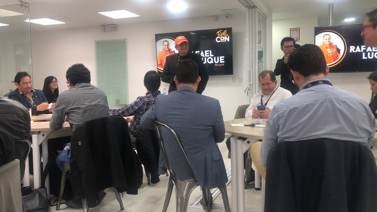 andresivanzr's tweet image. Conocer las tecnologías , actualizar conocimiento y saber qué nuevos retos vienen con estas es muy importante #tipticon2020 que mejor con TIPTI #tipti