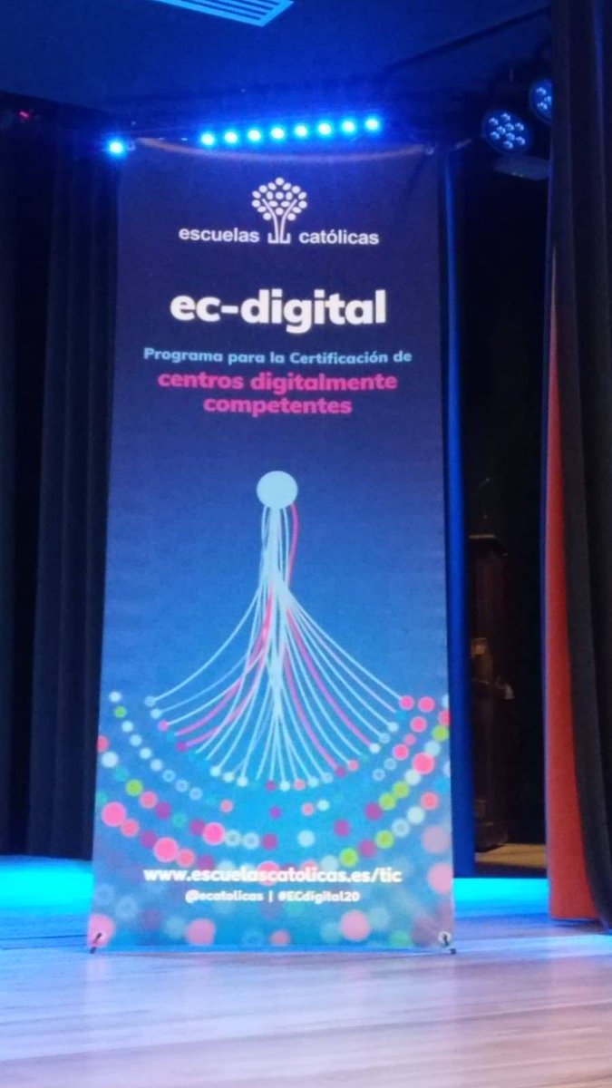 STeresaLeon's tweet photo. Asistimos al #ECdigital20 y conocemos el programa para la certificación de centros digitalmente competentes de @ecatolicas. #CSTLeón #RedCentrosIT https://t.co/i7kfNnrvXy