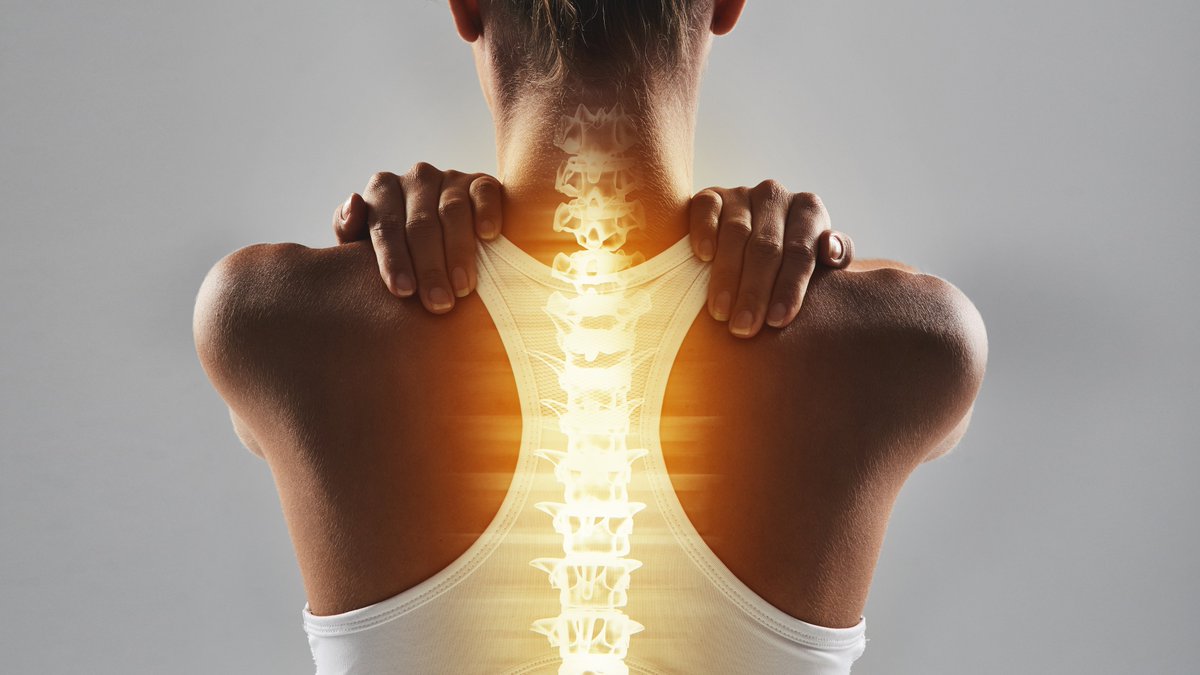 A new study from <a href="/ISGLOBALorg/">ISGlobal</a> with over 3,700 people in India associates #airpollution with a higher risk to develop #osteoporosis. Remember to intake vitamin K2, D3, C, B12 and Magnesium to decrease the risk of bones disease.
#eqology