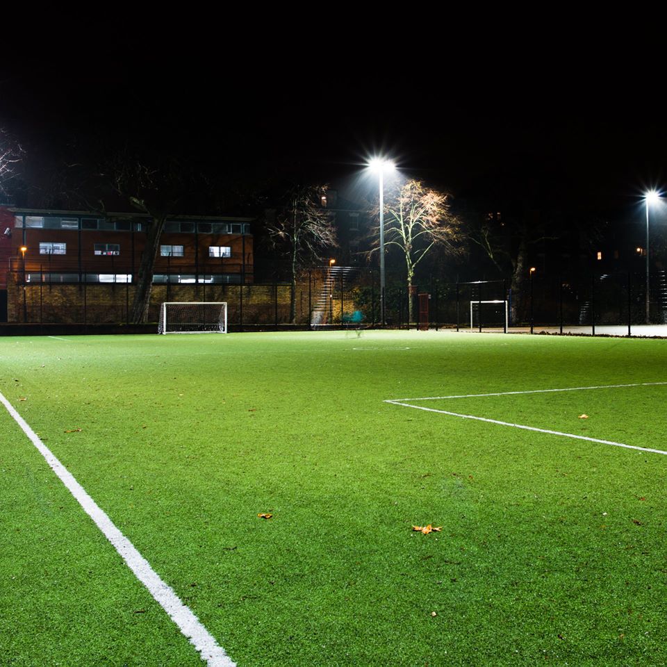 Playfinder's tweet photo. Are you looking for a kick around with your friends?
Check out the facilities we have near you on our website or our app π² β
βCreate your history with Playfinder
#SportMadeSimple https://t.co/S9KxTFVH9v
