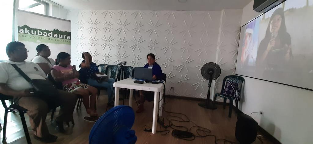 CJAkubadaura's tweet photo. #Colombia
#ProgramaDepartamental #MujeresIndígenasChocó
#MesaIndígenaChocó
Continuamos en el taller de formación para la defensa del territorio.@ONIC_Colombia @BrujulaCom @ONUMujeresCol @AsociacionOrewa @CNTI_Indigena https://t.co/H0oPn7oC0V