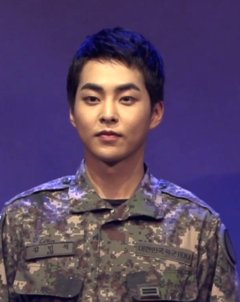 OpparRion's tweet photo. Justin Bieber a sus 25// xiumin a sus casi 30 

@weareoneEXO https://t.co/iyNeTwlDqz